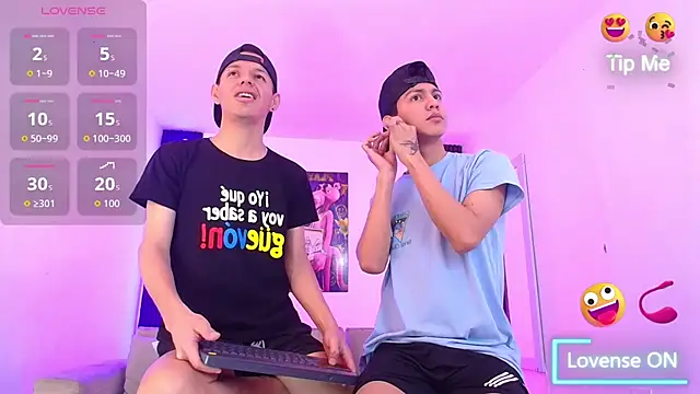 Marcus_and_Tony webcam