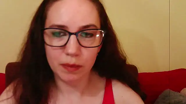 EmilyHotAngel webcam