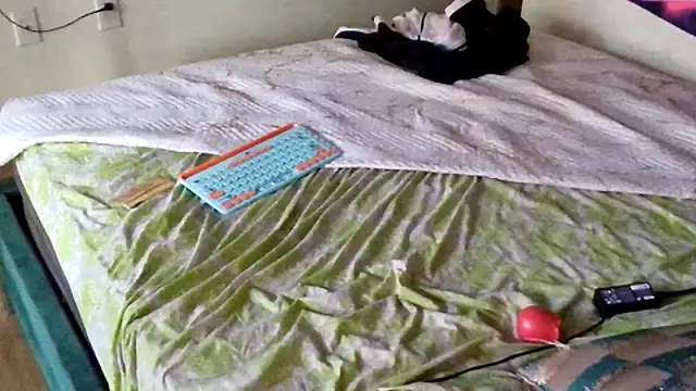 mzpretty444 webcam
