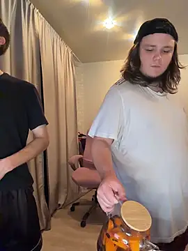 desiredude9 webcam
