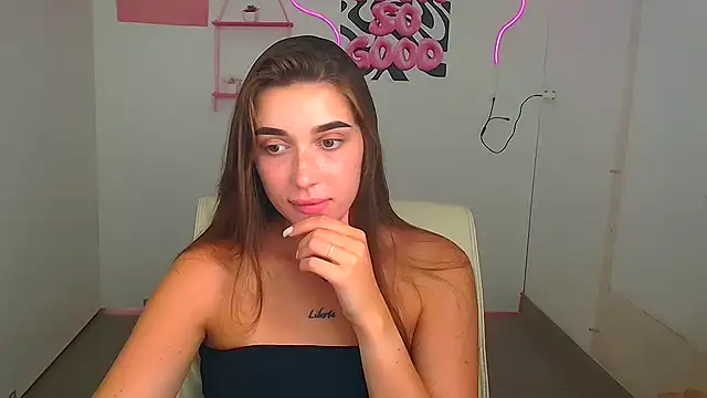NikaMystic webcam