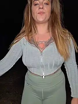 Luna_Lynn