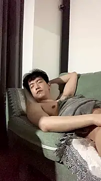 CouplingCry webcam