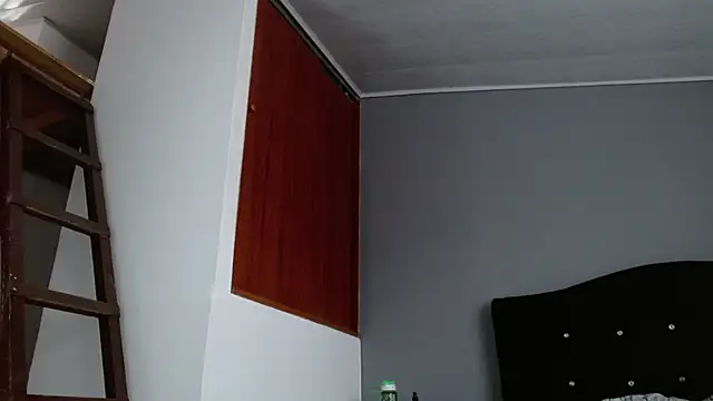 Emilia_1995 webcam