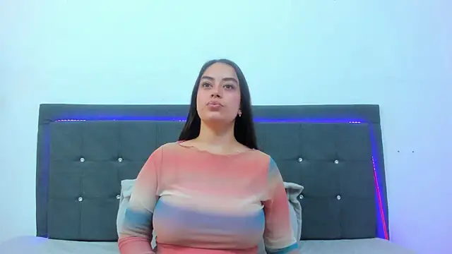 Lil_Aurora_ webcam