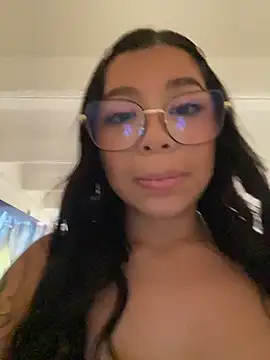 maaddyXXX webcam