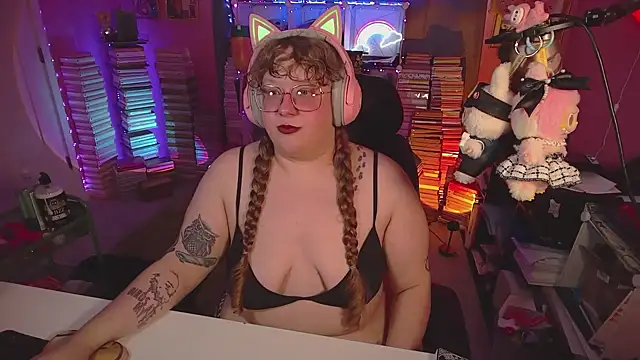 FatVeronica webcam