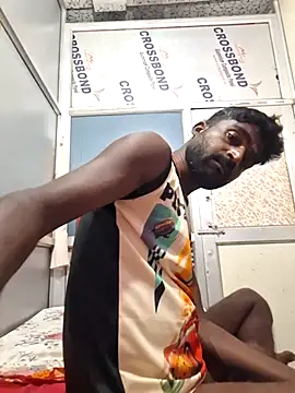 Hot_desi_man12 webcam