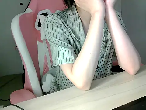 lucienguyen webcam