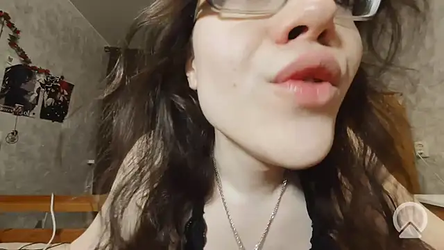 RachelSav webcam
