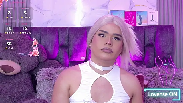 Ava_Cristi webcam