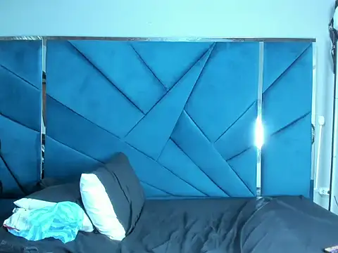 KataAndJordy_ webcam