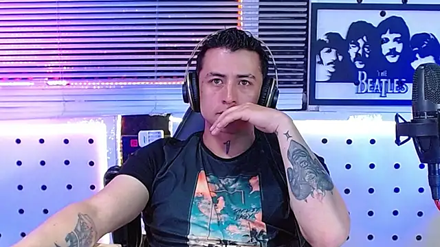 Godofcumxxx webcam