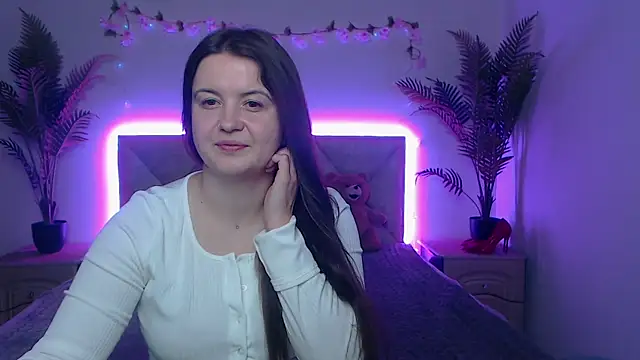 MavkaCute webcam