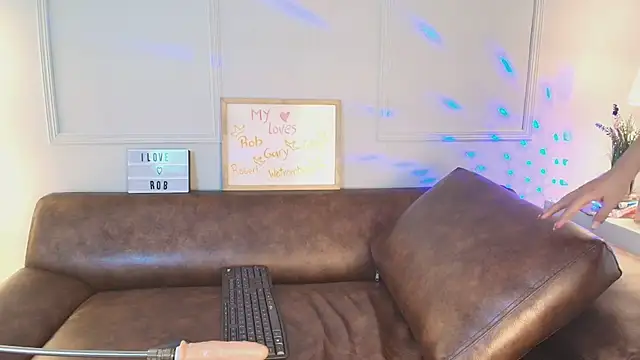 kittyblooms webcam