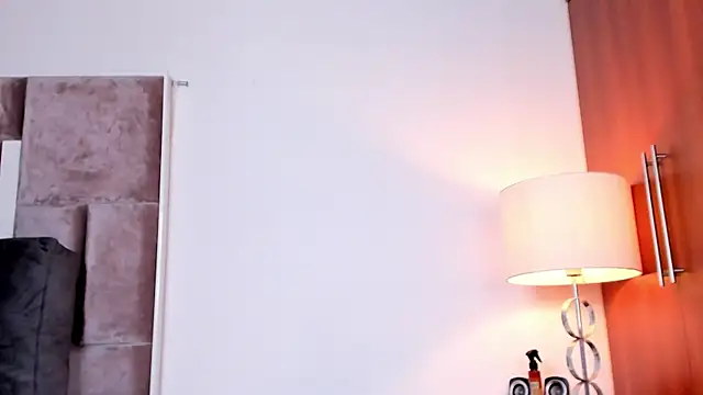 Nia_Bunny webcam