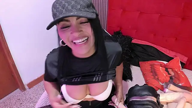 EstrellaSmmith webcam