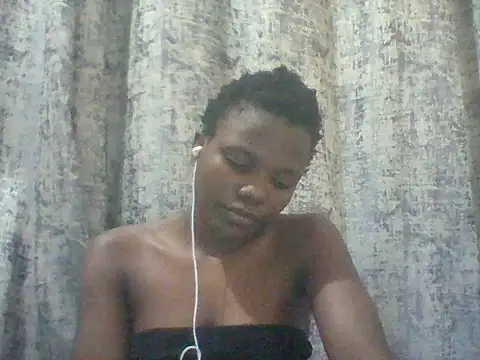 tina_2030 webcam