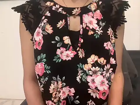Minal_07 webcam