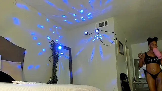 yiauana webcam