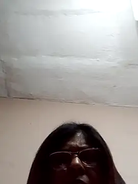 mileesha webcam