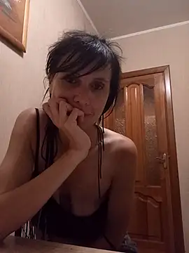 Francenia_lolis live cam on StripChat