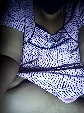 Telugupilla-99 live cam on StripChat