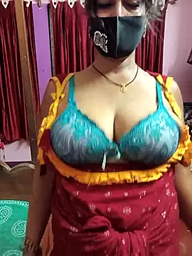 Little-Roshni live cam on StripChat