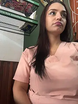 Sara-77 webcam