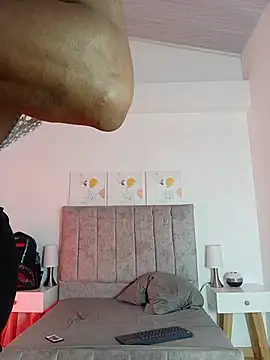 Dante_Knox webcam