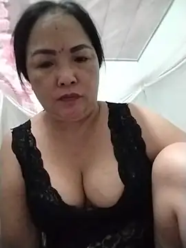 Naaya8109 webcam
