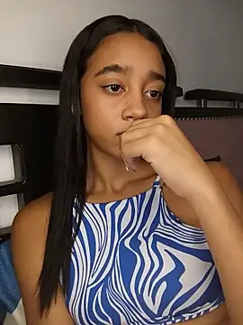 Zoe_Sweett18 live cam
