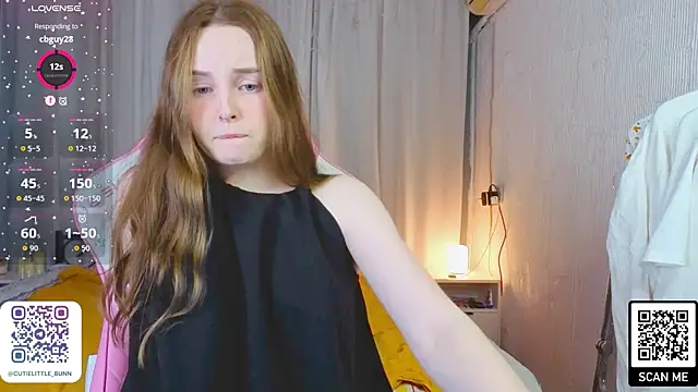 bae_cake_ webcam