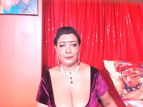 indiansarika65 webcam