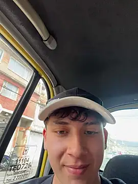 OLIVER_K webcam