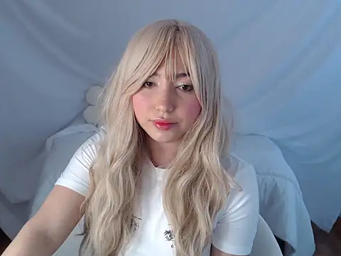 Han_Minji webcam