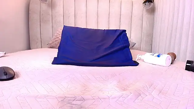 kata_hazel webcam