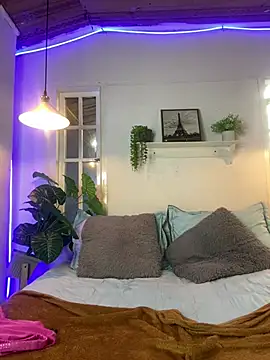 emma_cut3_ webcam
