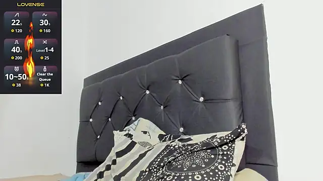 santi_brown webcam