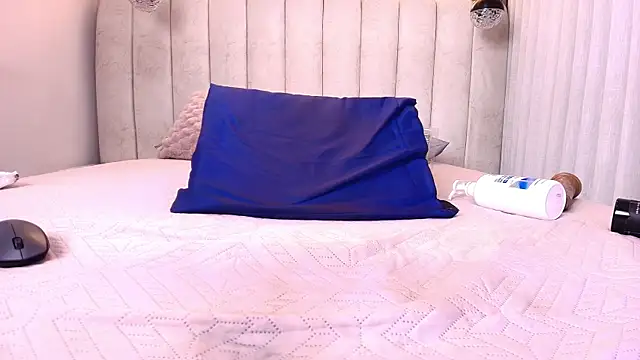 kata_hazel webcam