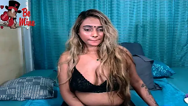 sexyindianchic webcam