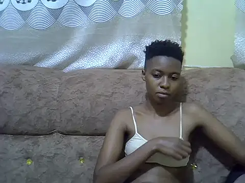 prettyy_joy webcam