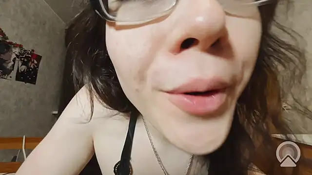 RachelSav webcam