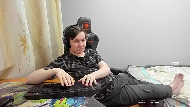 iliaskrislove webcam