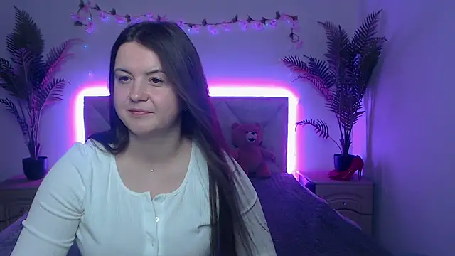 MavkaCute webcam