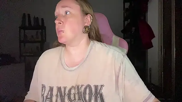 kisicaxx webcam