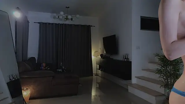 alittlestarrr (F young) - nude show