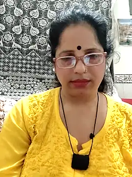 SWEETY01990 webcam