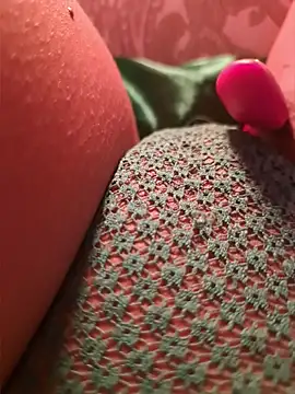 SexyErola27 live cam on StripChat