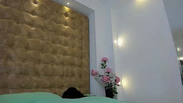 violet_giraldo webcam